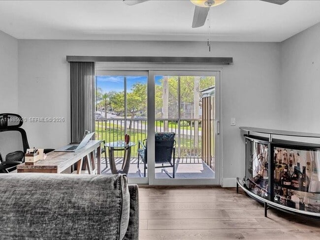 Building Photo - 12500 SW 5th Ct