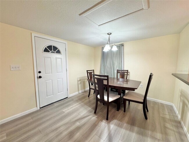 Building Photo - 126 Flamingo Dr