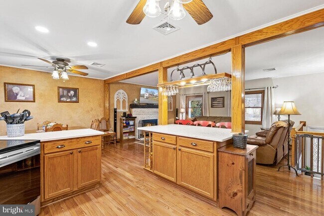 Building Photo - 1573 Garrisonville Rd