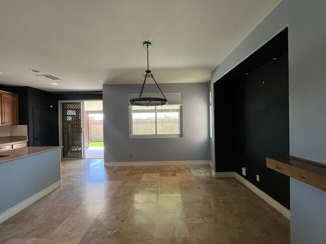 Building Photo - Stylish 3-Bedroom Home with Loft in Gated Community