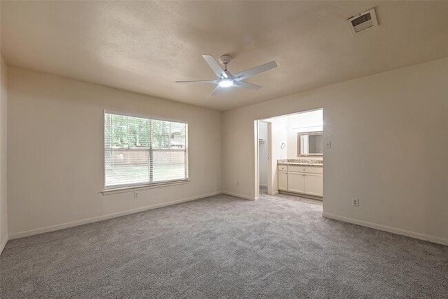 Building Photo - 1 Bellbird Ct