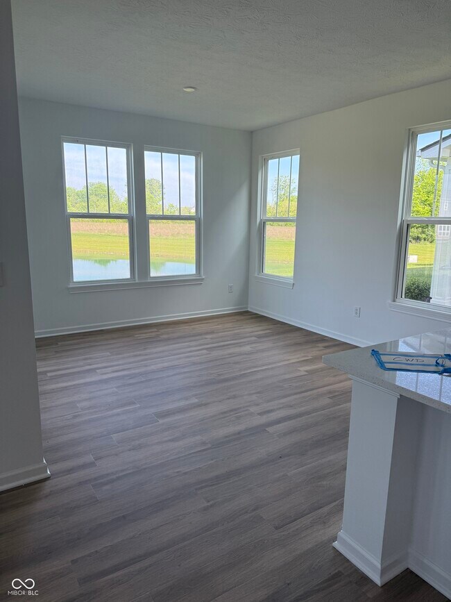 Building Photo - 15941 Tharp Wds Dr