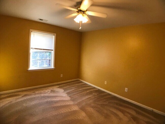 Building Photo - Stunning, Spacious Home in Prime Apex Location – Zoned for Top-Rated Apex Schools!