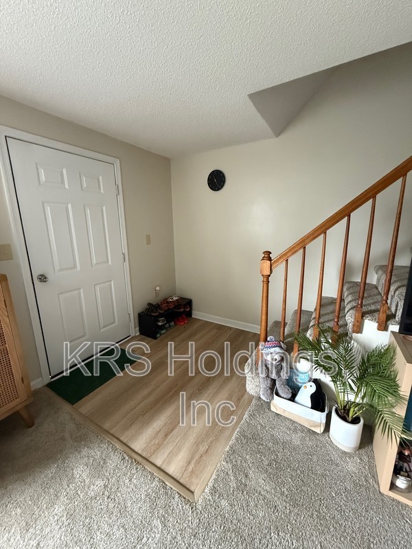 Building Photo - 129 Cindie Ln