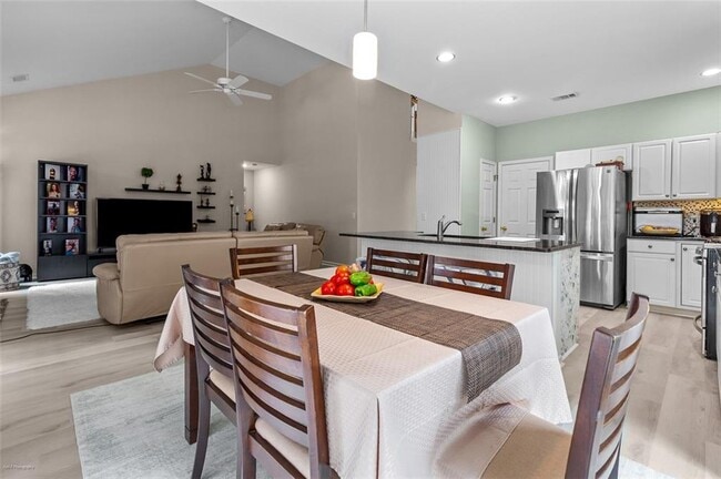 Building Photo - 3698 Dunlin Shore Ct