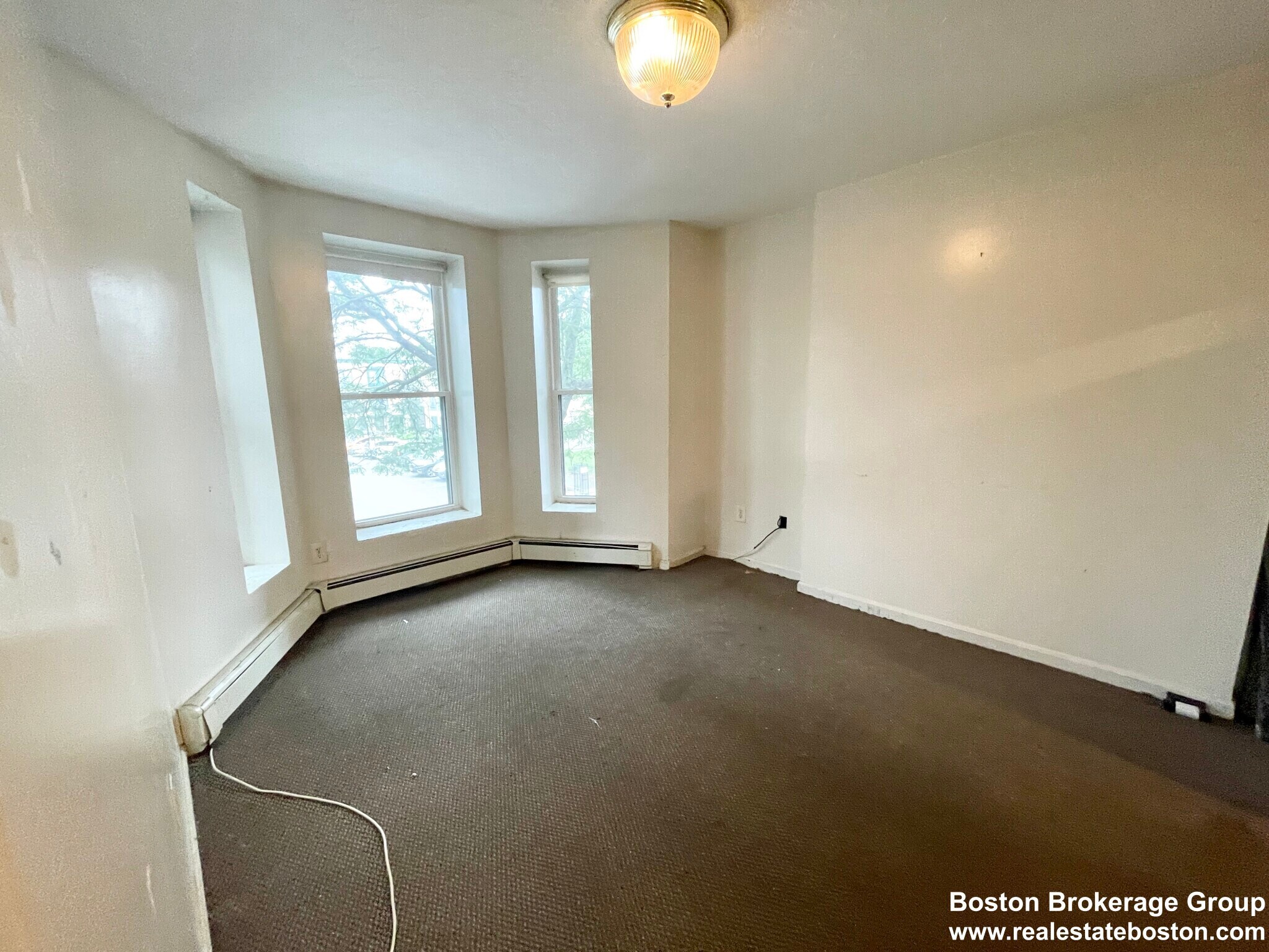 Building Photo - 90 Hammond St