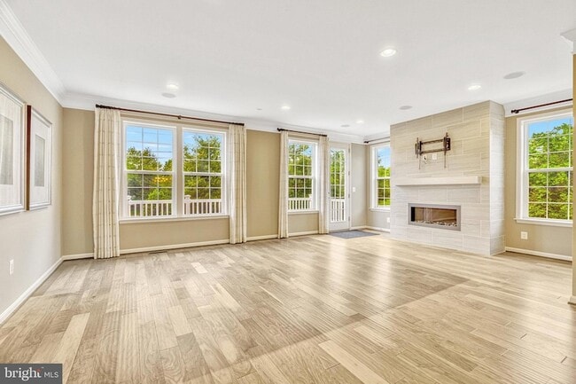 Building Photo - 21491 Willow Breeze Sq