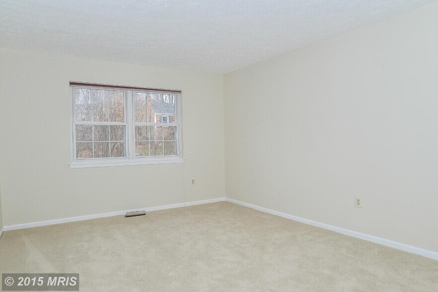 Building Photo - 7200 Hopkins Ct