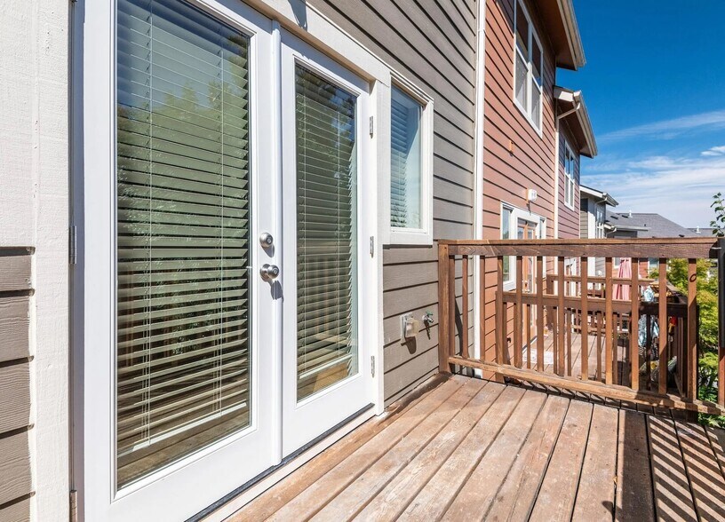 Building Photo - 4132 S Corbett Ave