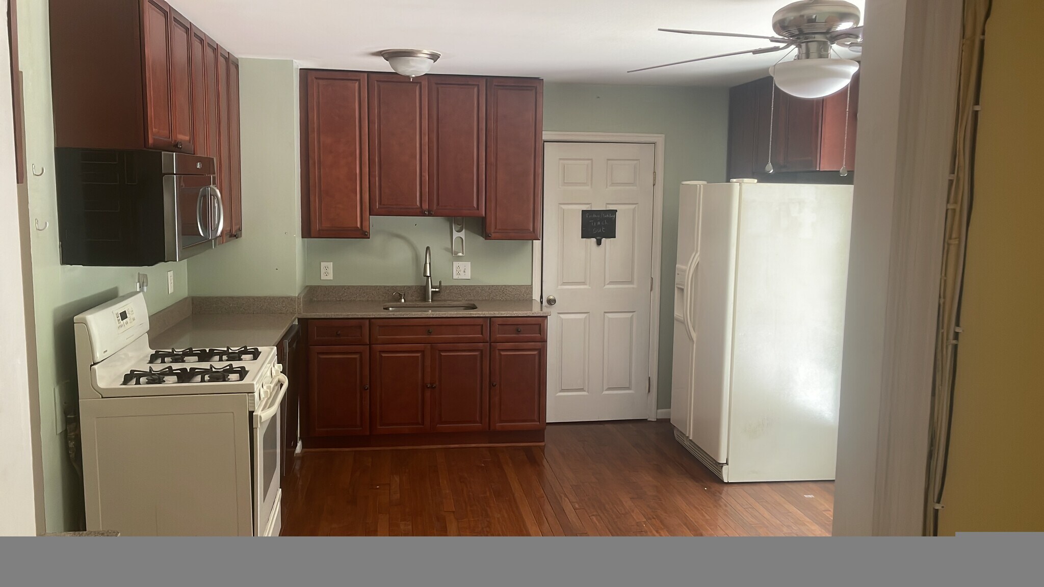 Building Photo - 4311 Hendricks Dr