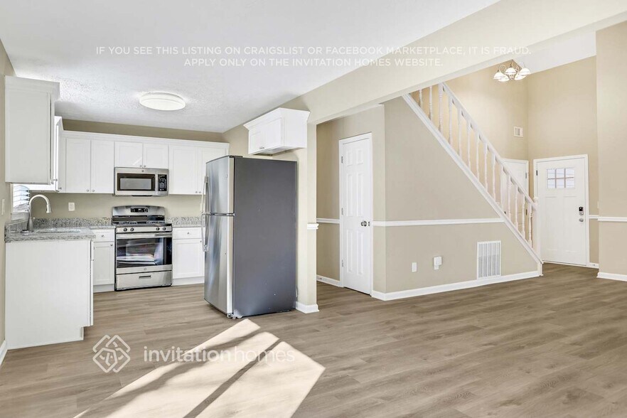 Building Photo - 2991 Brooks Dr