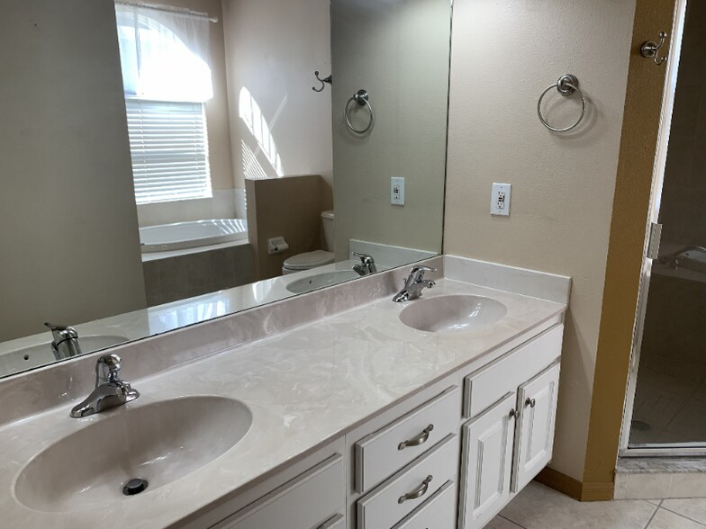 Building Photo - 12018 85th St N