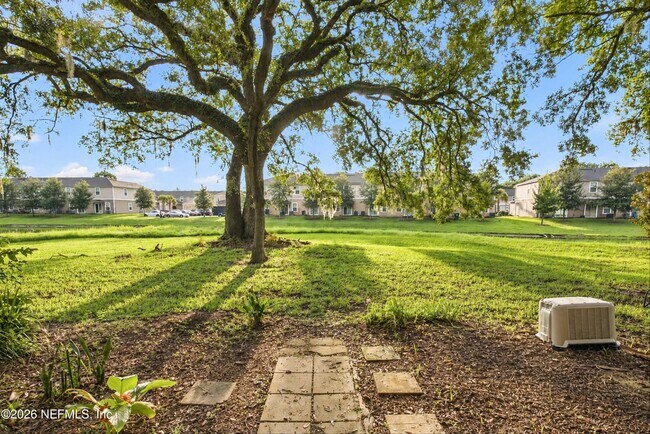 Building Photo - 7703 Las Palmas Way