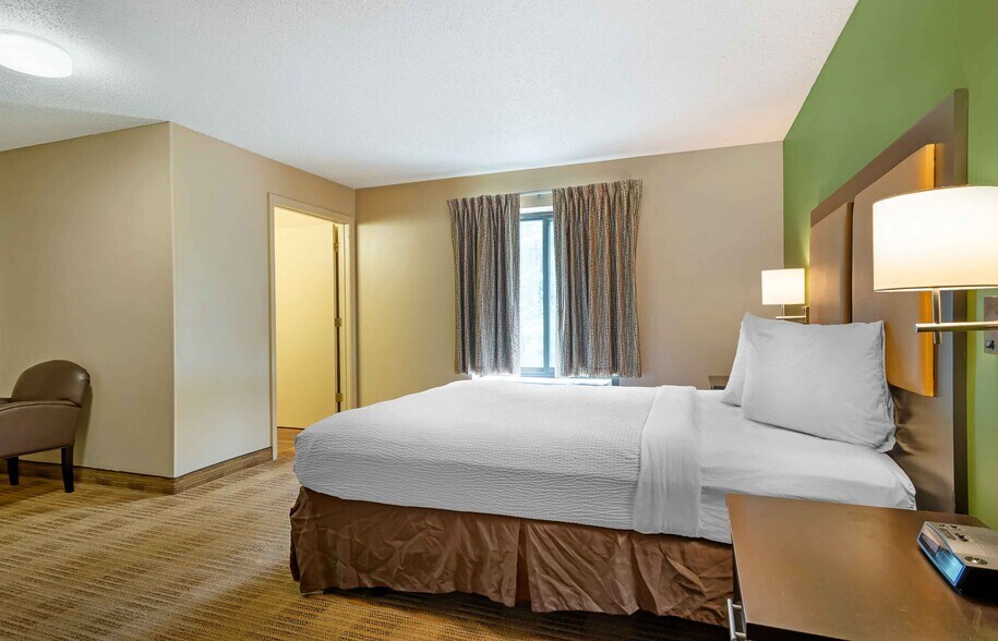Building Photo - Furnished Studio-Atlanta - Alpharetta - No...