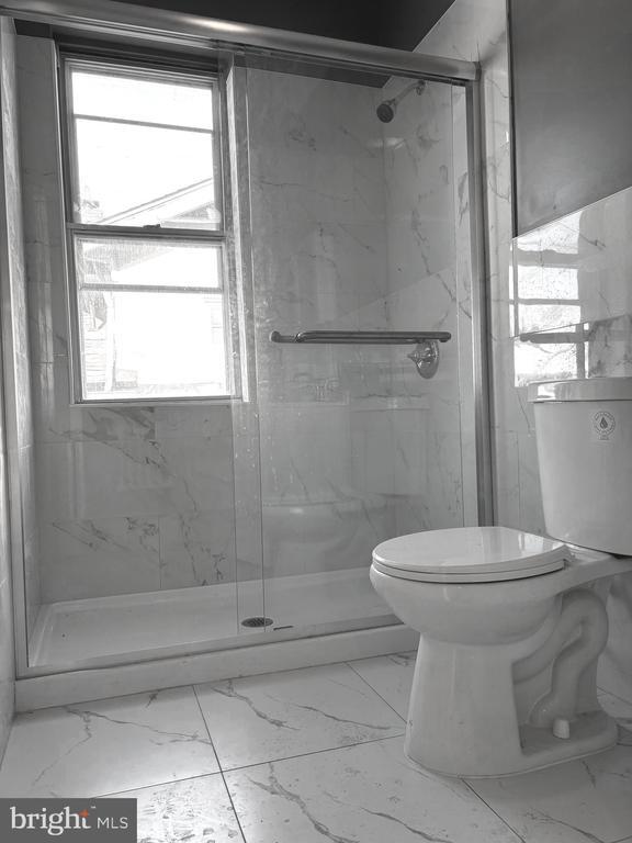 Building Photo - 11890 Bustleton Ave