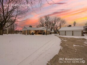 Building Photo - Welcome to this beautiful and cozy 3 bedro...