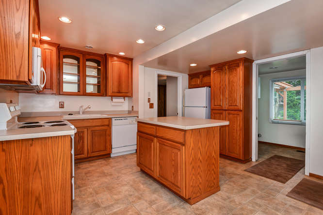 This photo was taken before remodeling - 736 3rd Ave N