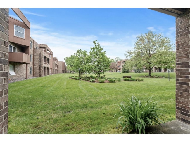 Building Photo - 2210 Midland Grove Rd