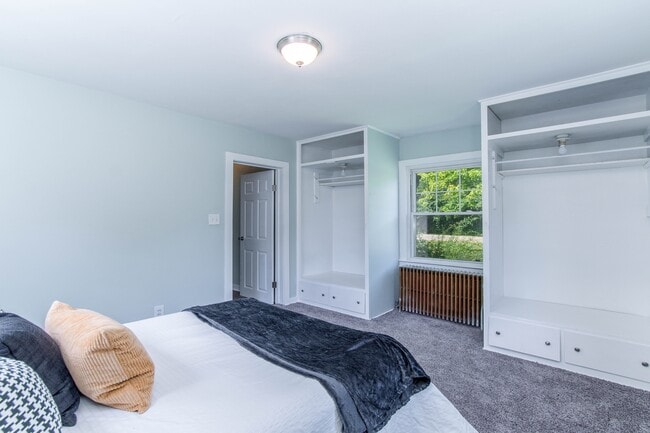 Building Photo - 2782 N Union Rd