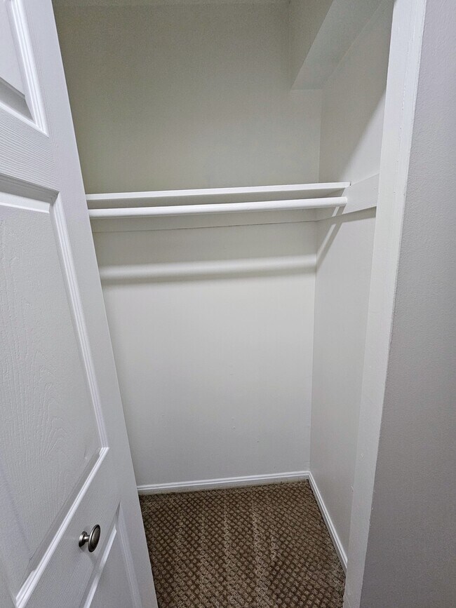 Building Photo - 412 N Armistead St