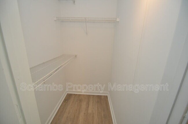 Building Photo - 1500 Graduate Ln