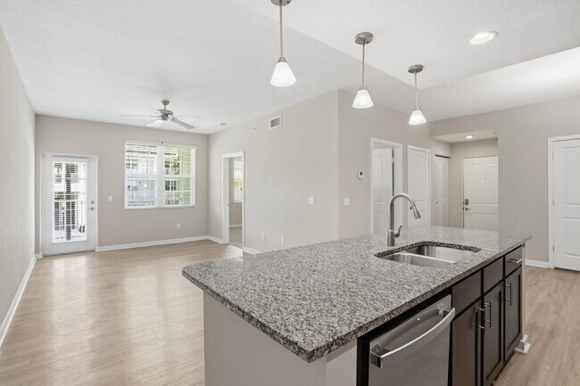 Building Photo - 3605 High Ridge Rd