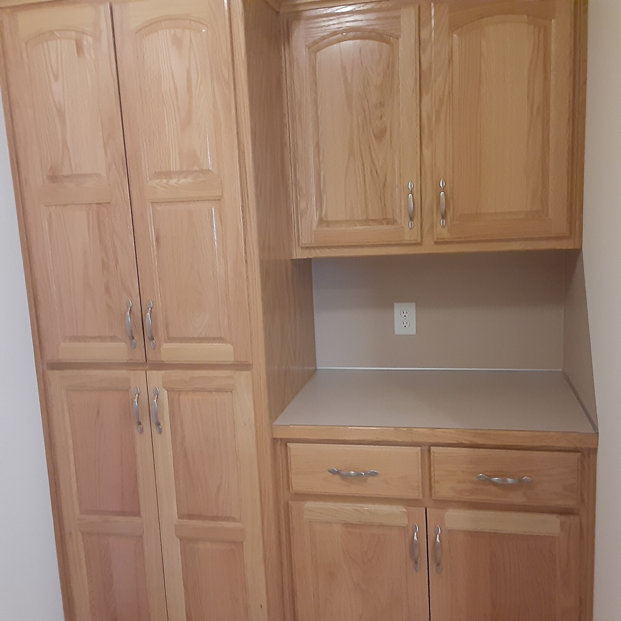 Building Photo - 4475 W Nicholas St