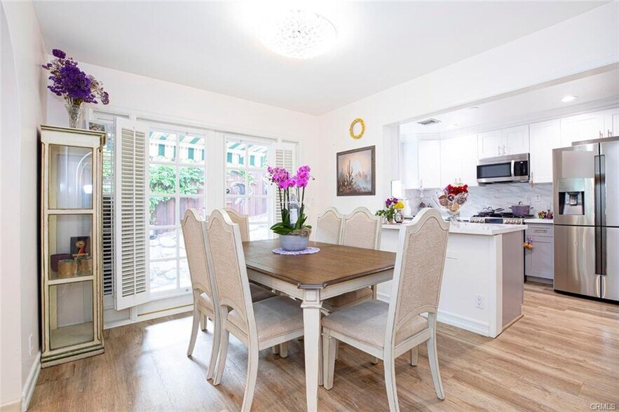 Building Photo - 2313 Hollister Ter