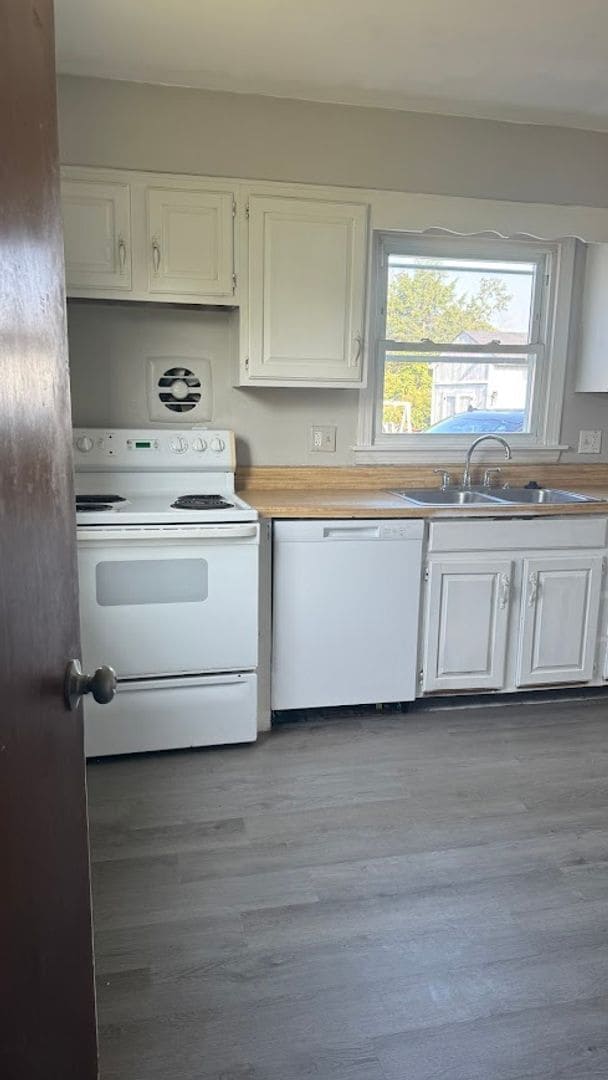 Building Photo - Rent or rent to own !