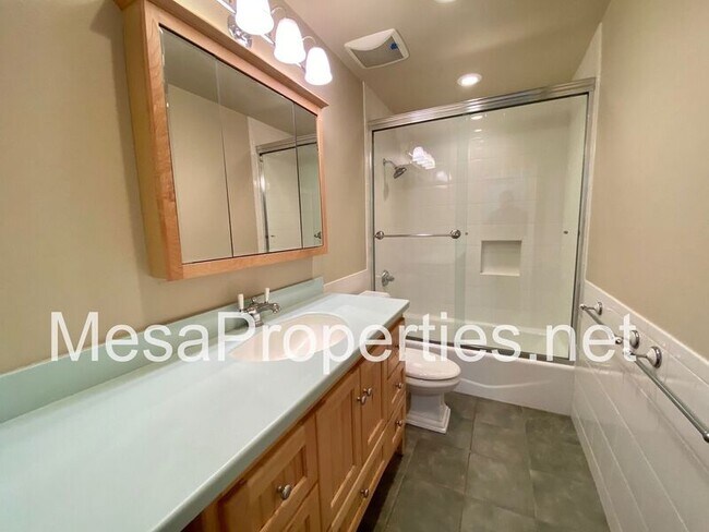 Building Photo - 14042 Sweet Grass Ln