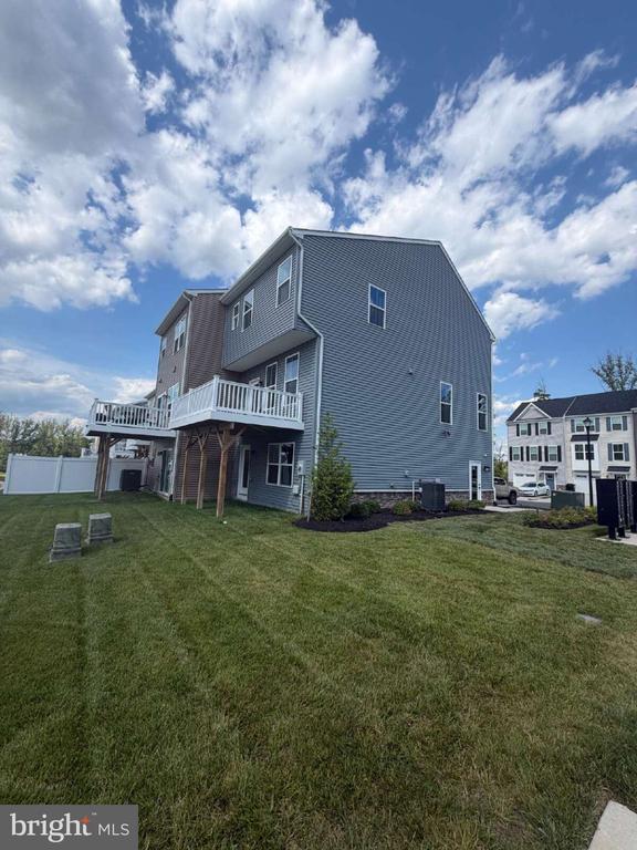 Building Photo - 8700 Stevenson Ln