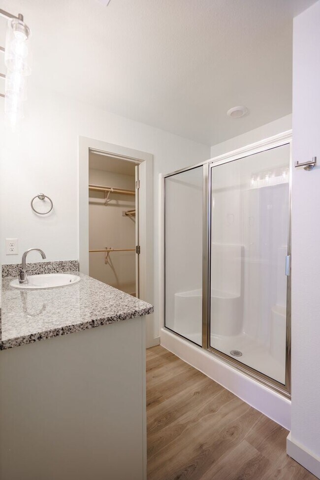 Building Photo - New Construction built in Elm Meadows!