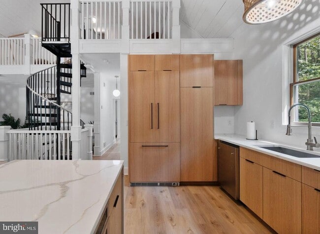 Building Photo - 851 Bacon Hall Rd