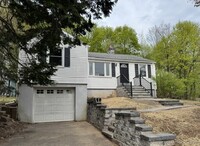 Building Photo - 291 South Rd