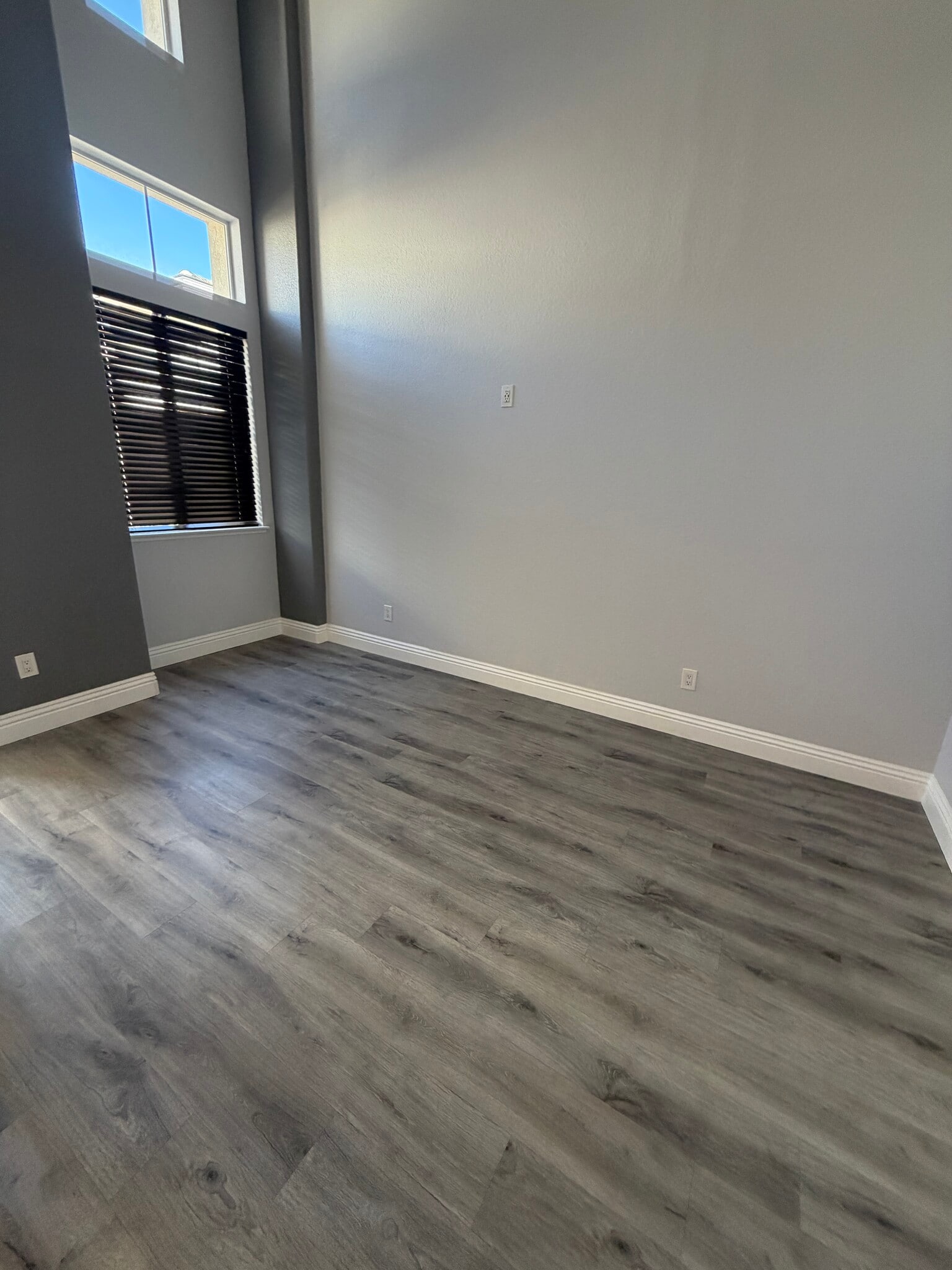 Living room - 4942 Haight Trl