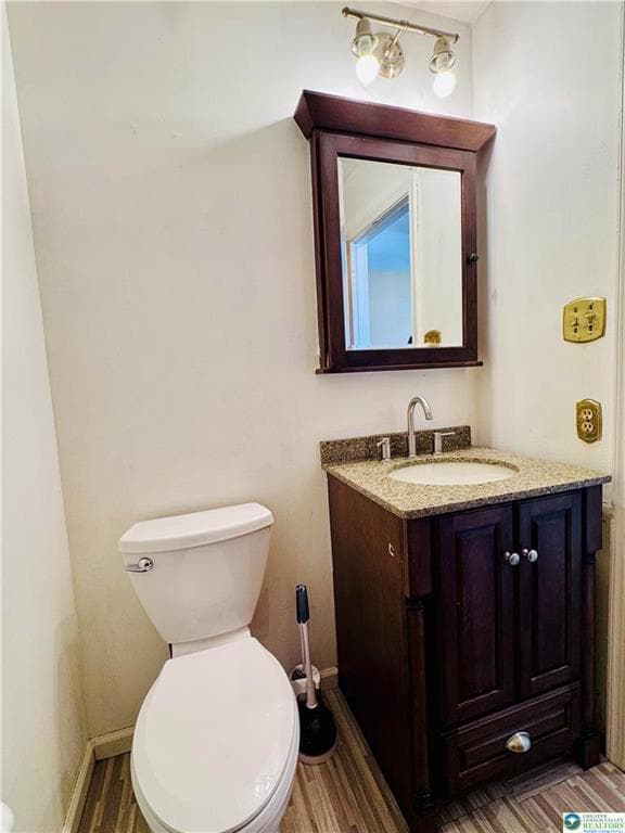 Building Photo - 235 Vista Dr