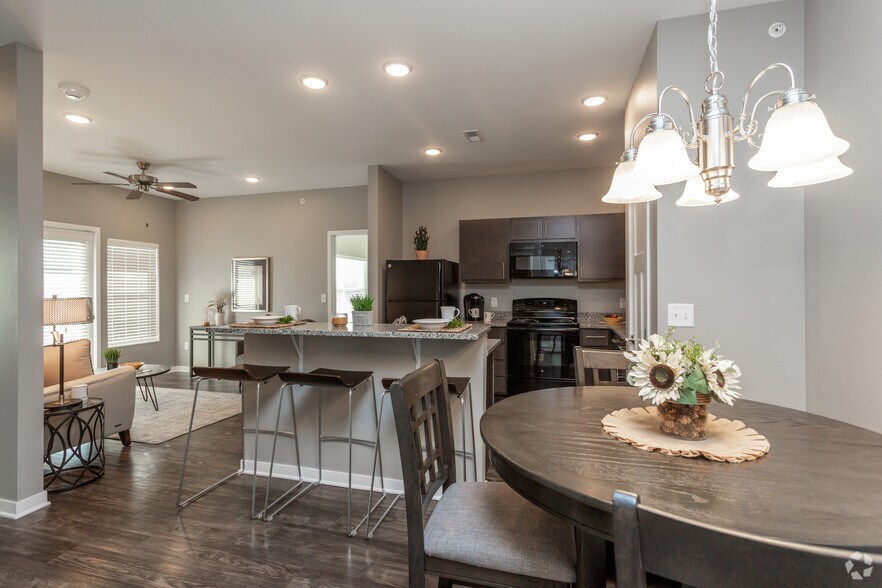 Barclay 2311 Ironwood Dr SW Altoona IA 50009 Apartment Finder