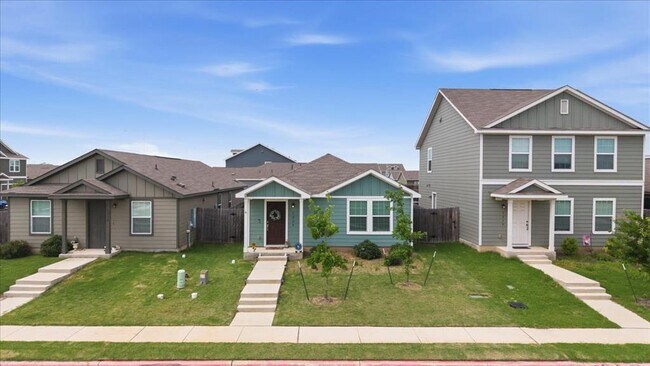Building Photo - 1220 Smallmouth Rd