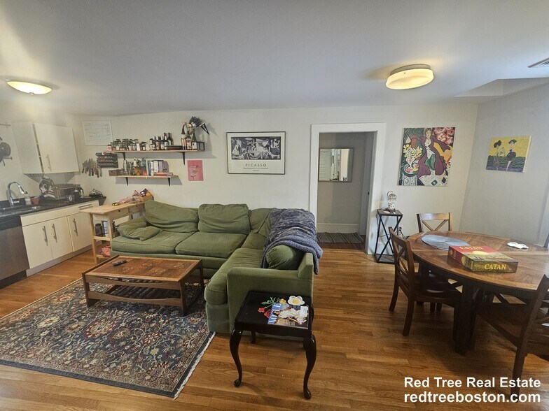 Building Photo - 7 Riverside Pl