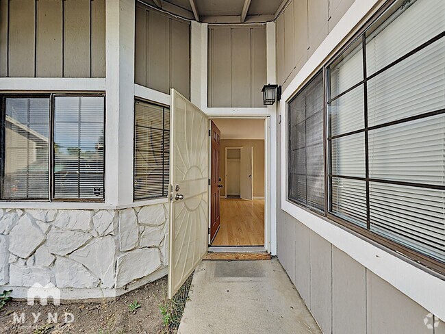 Building Photo - 3602 Binghamton Dr