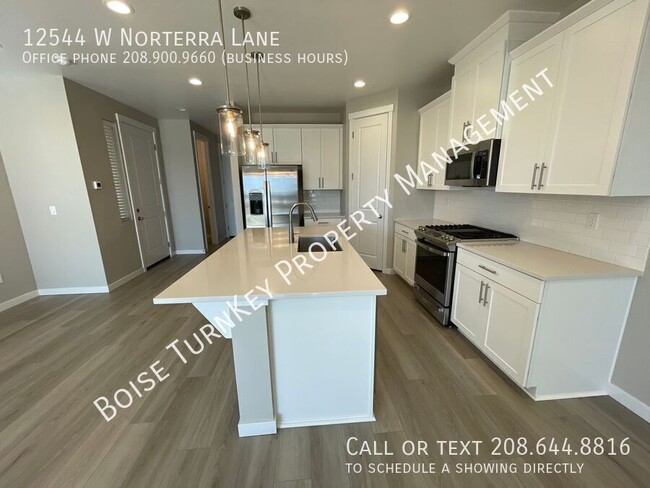 Building Photo - Brand New 3 Bedroom Townhome in Star