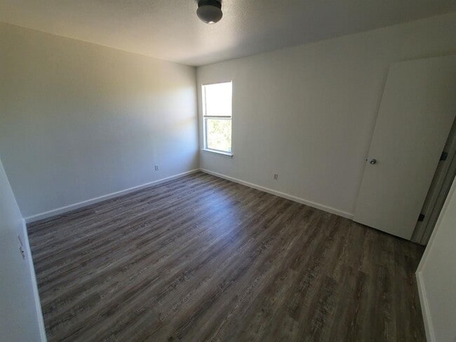 Building Photo - 1014 Glen Meadow Cove