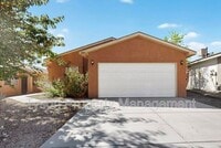 Building Photo - 3013 Taos Meadows Dr NE