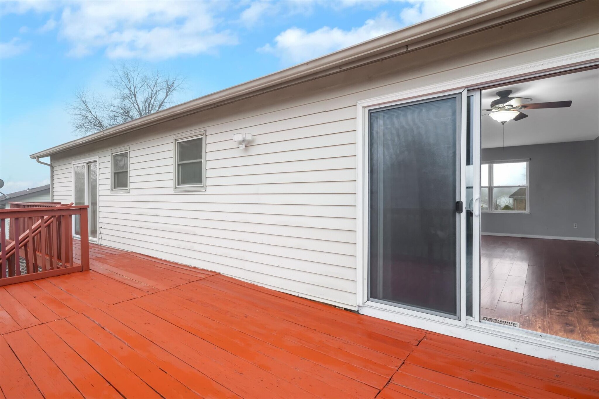 Building Photo - 2534 Millvalley Dr