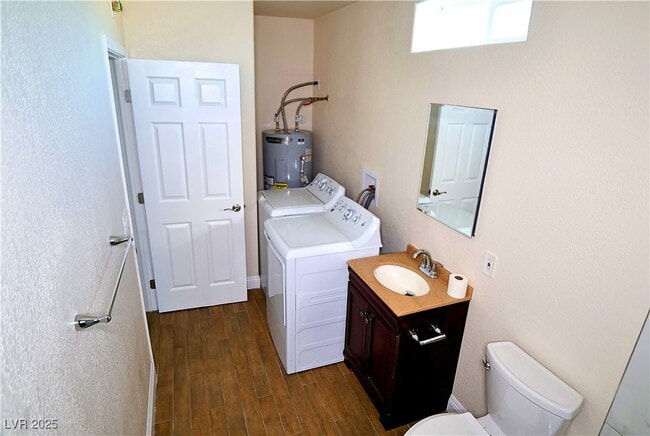 Building Photo - 5081 N Pioneer Way