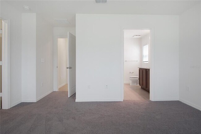 Building Photo - 3139 Cedar Xing Blvd