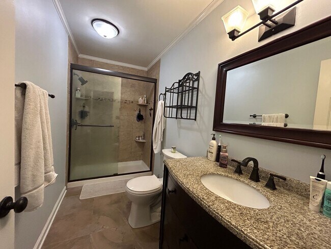 Building Photo - 4876 Weatherhill Dr