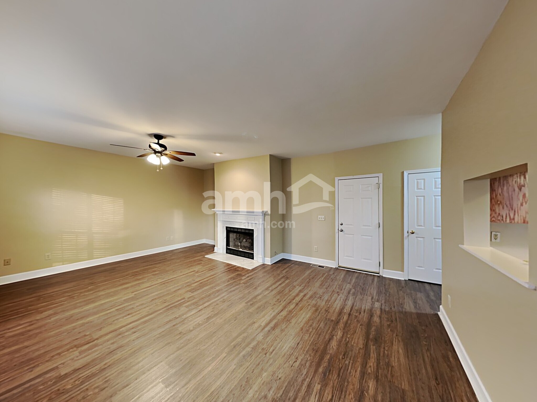 Building Photo - 1432 Brighton Cir