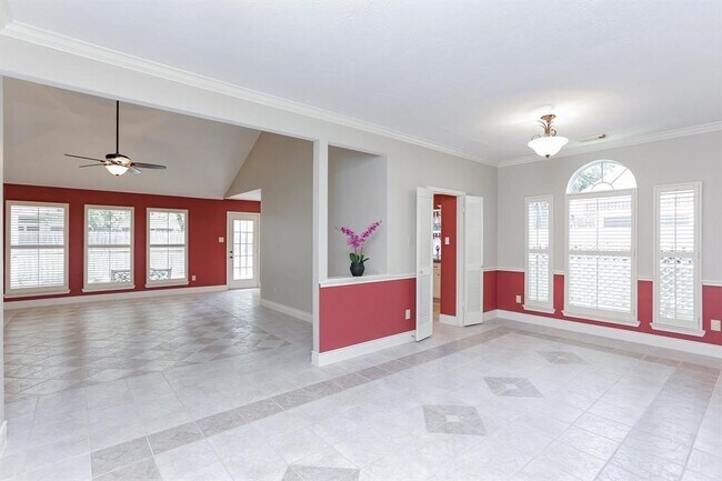 Building Photo - 16307 Cobble Springs Ct