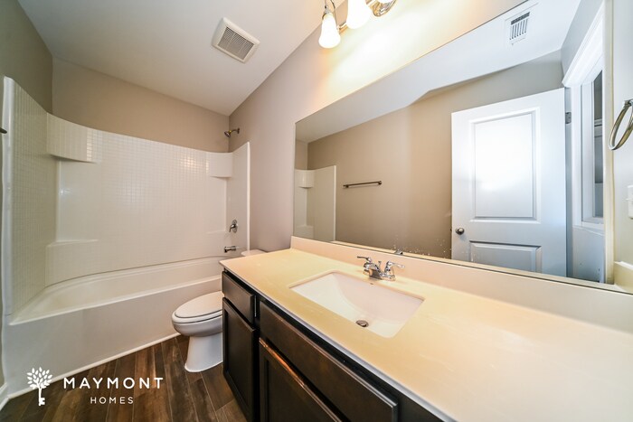 Building Photo - 1077 Cold Water Dr